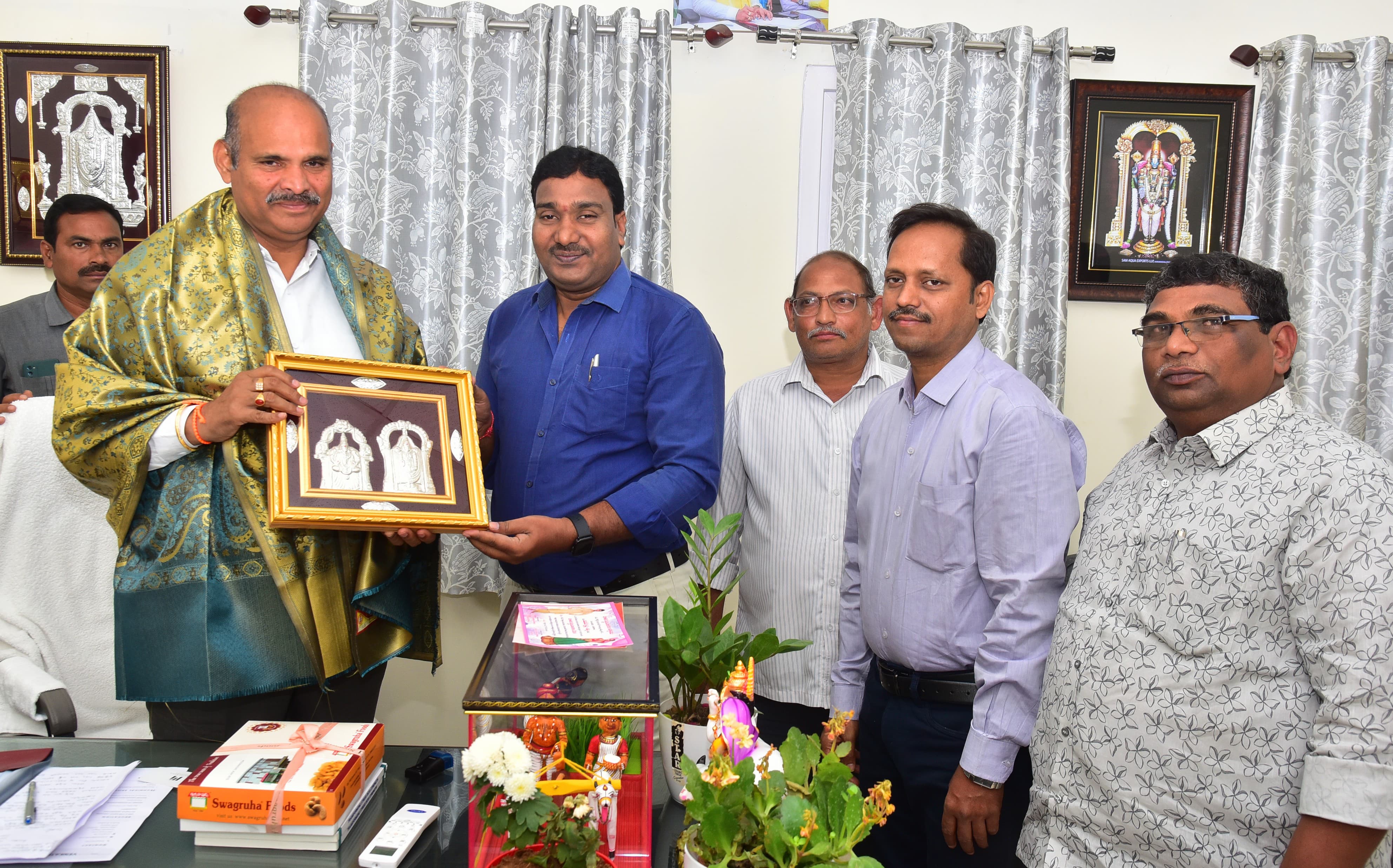 Dr Ramesh Bhavisetti Social Welfare Activity